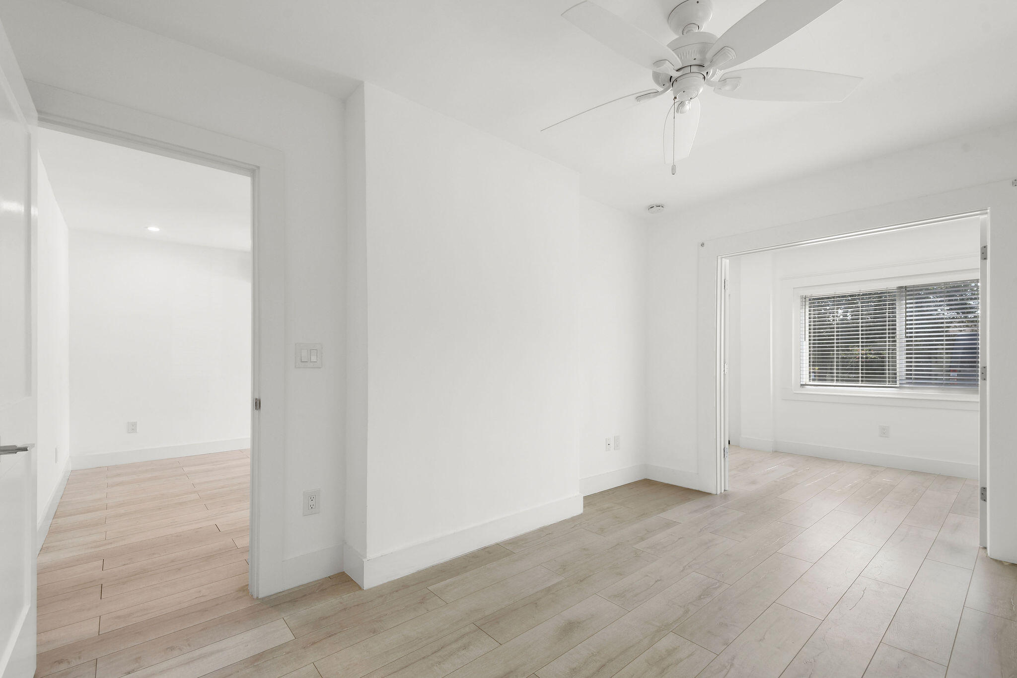 605 N Lakeside Drive Unit 1