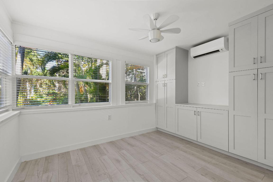 605 N Lakeside Drive Unit 1