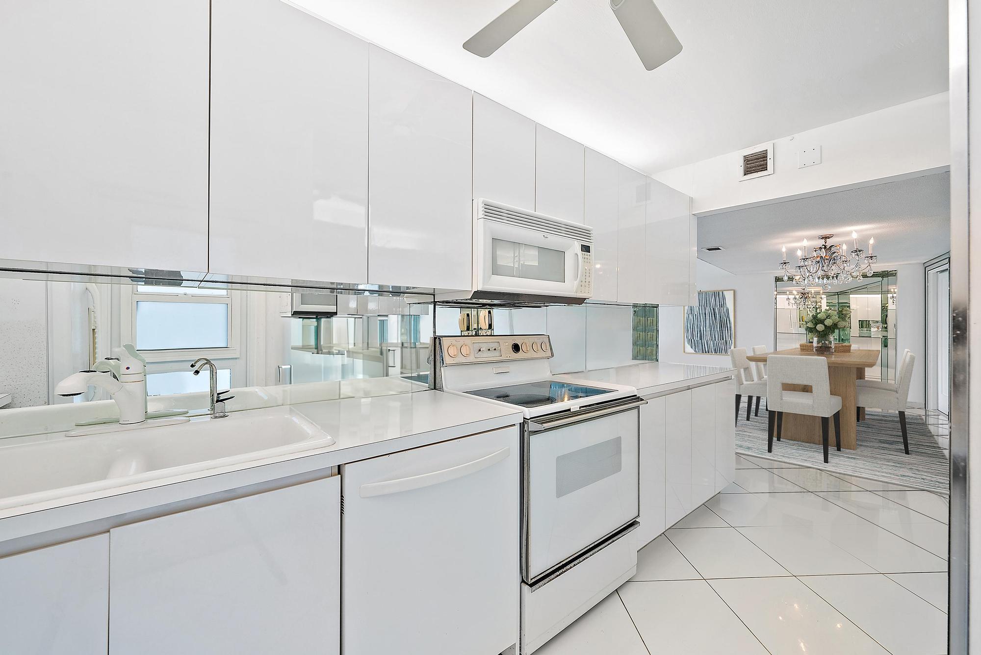 2760 S Ocean Boulevard 416