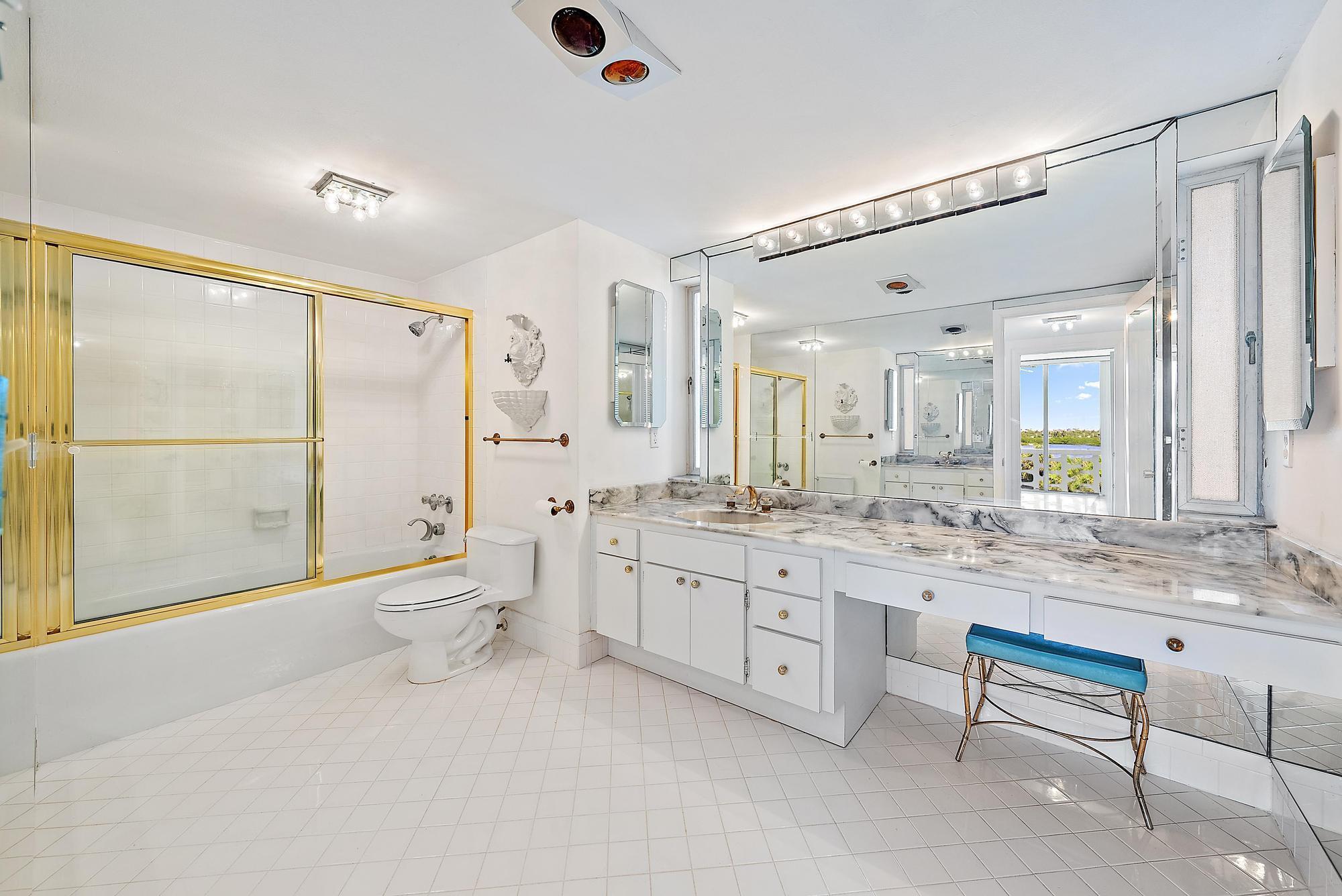 2760 S Ocean Boulevard 416