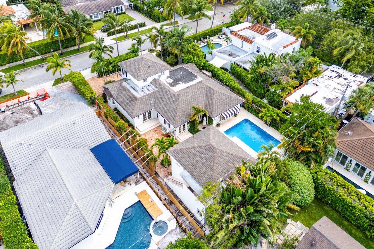 306 Cordova Road