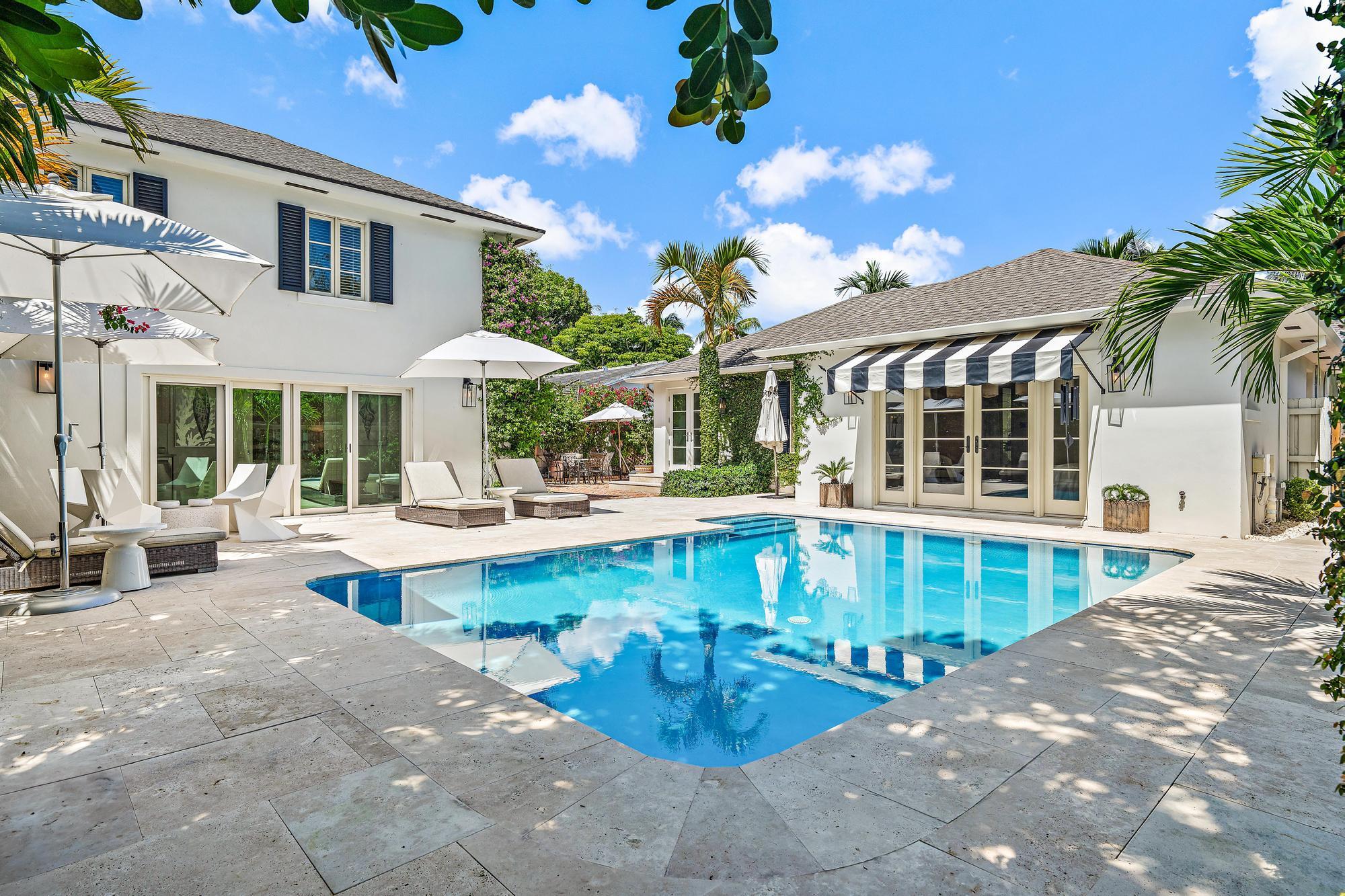 306 Cordova Road