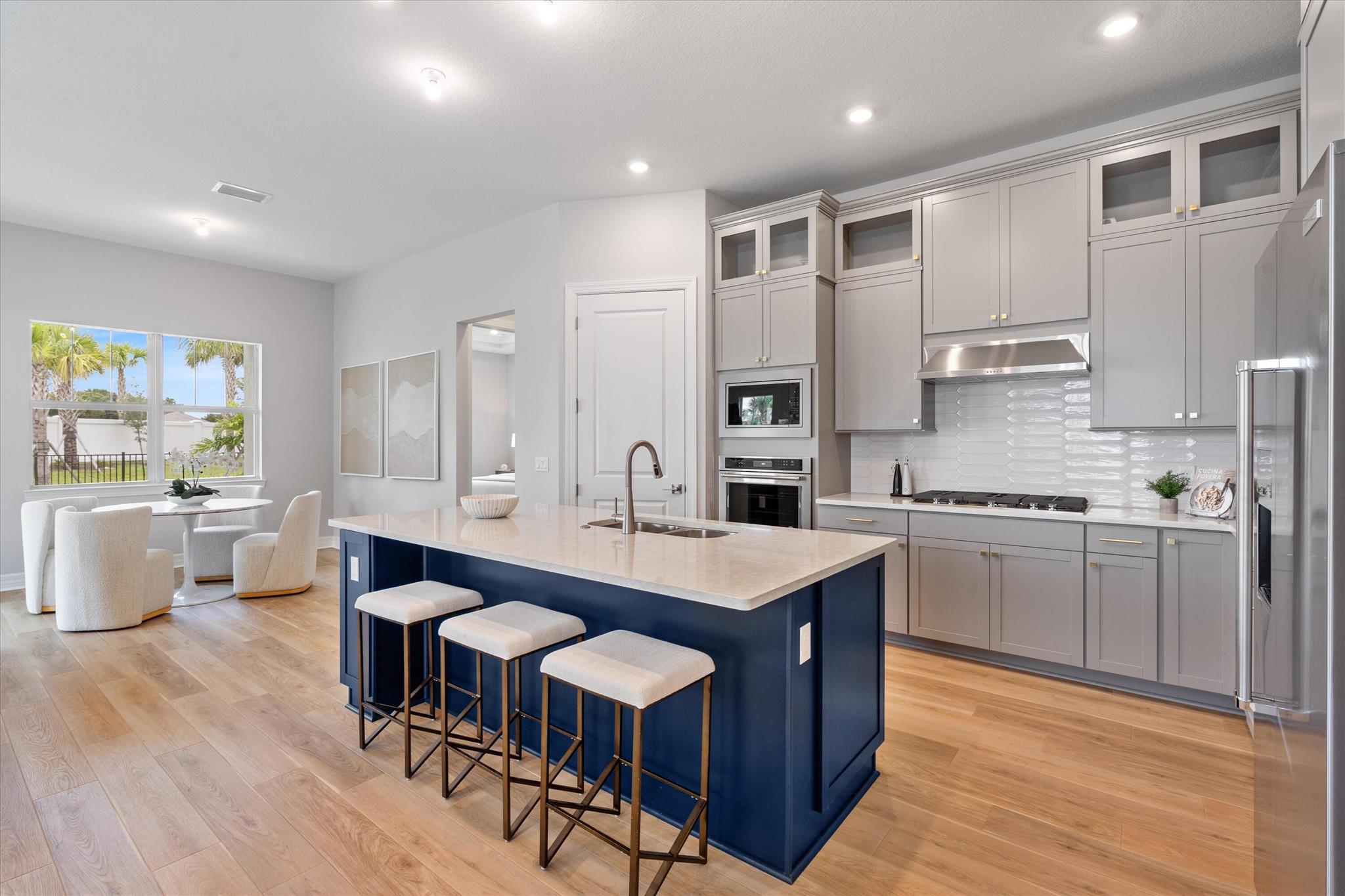 10546 Northbrook Circle