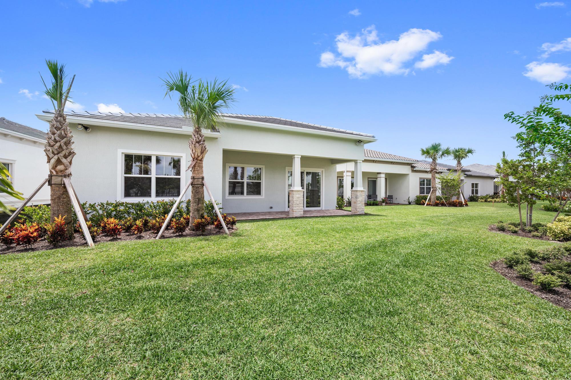 10546 Northbrook Circle