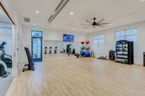 10546 Northbrook Circle