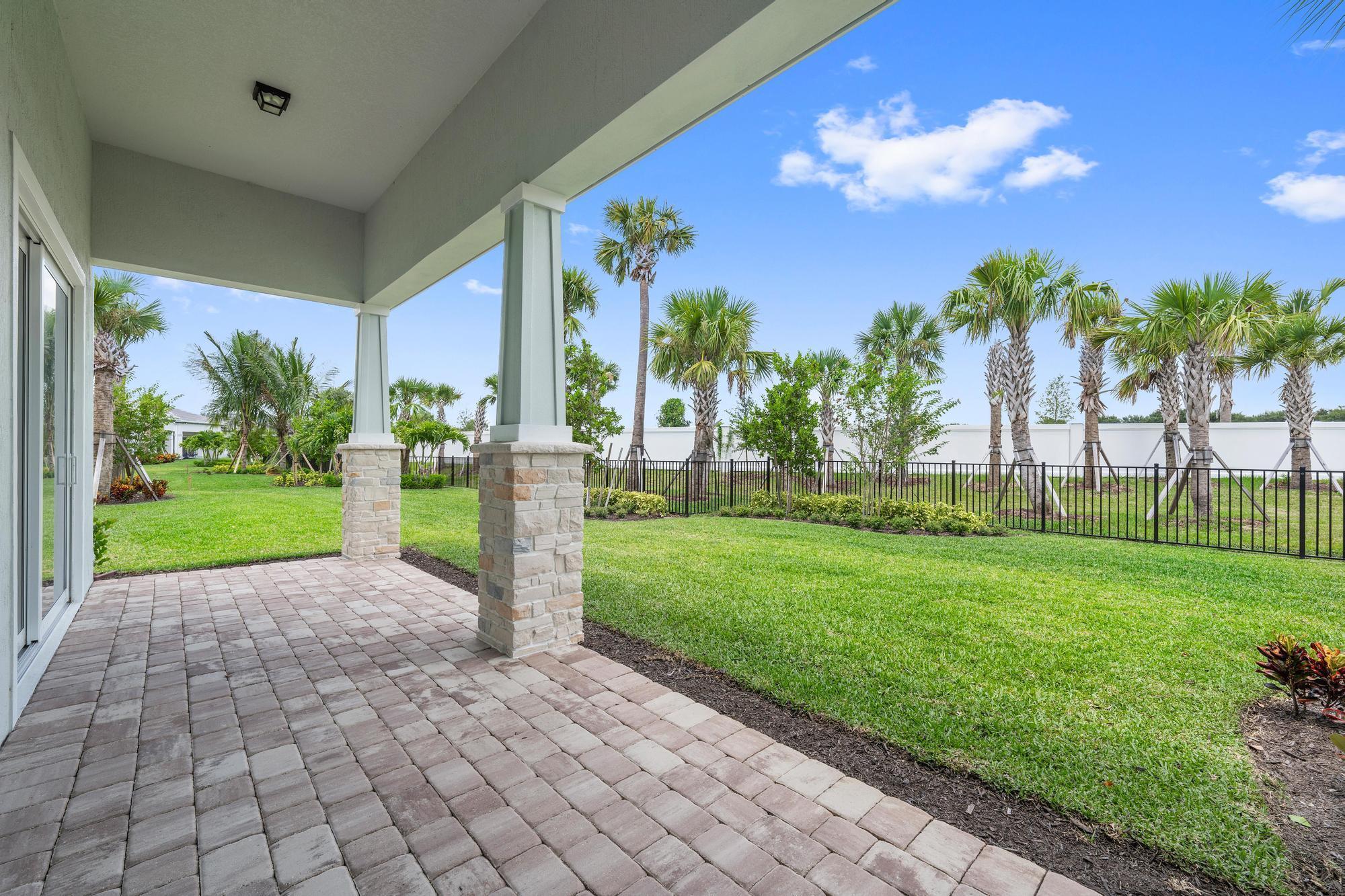 10546 Northbrook Circle