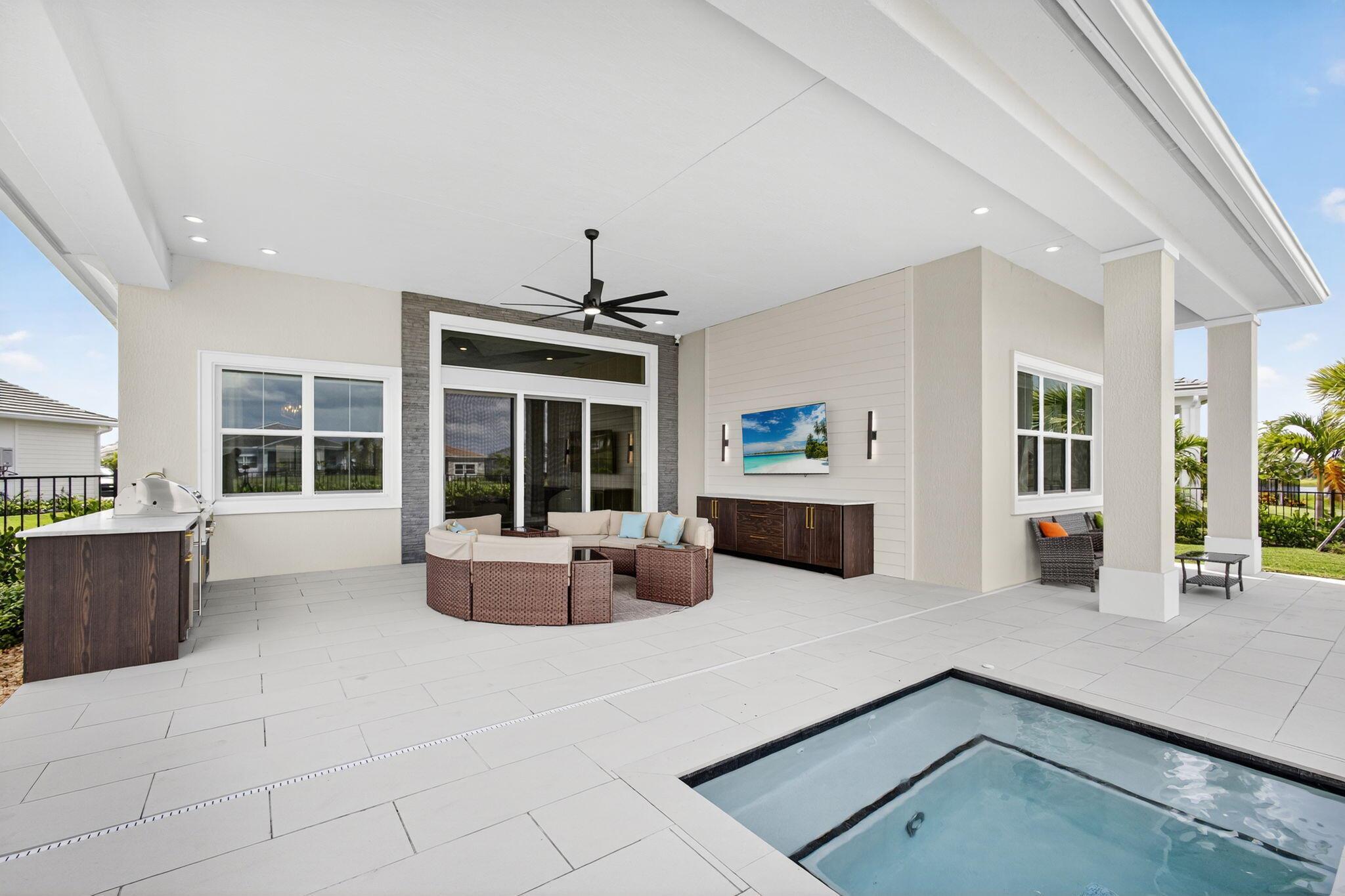 10109 Driftwood Way