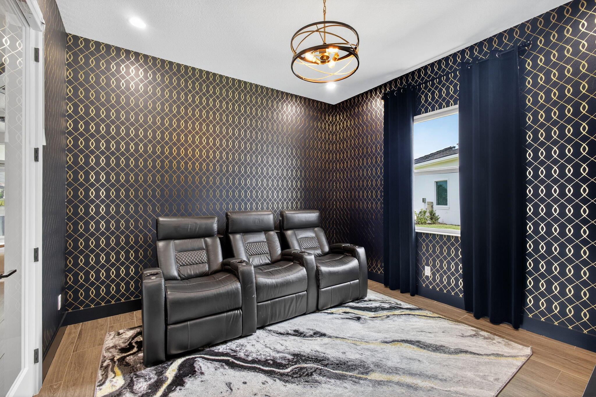 10109 Driftwood Way