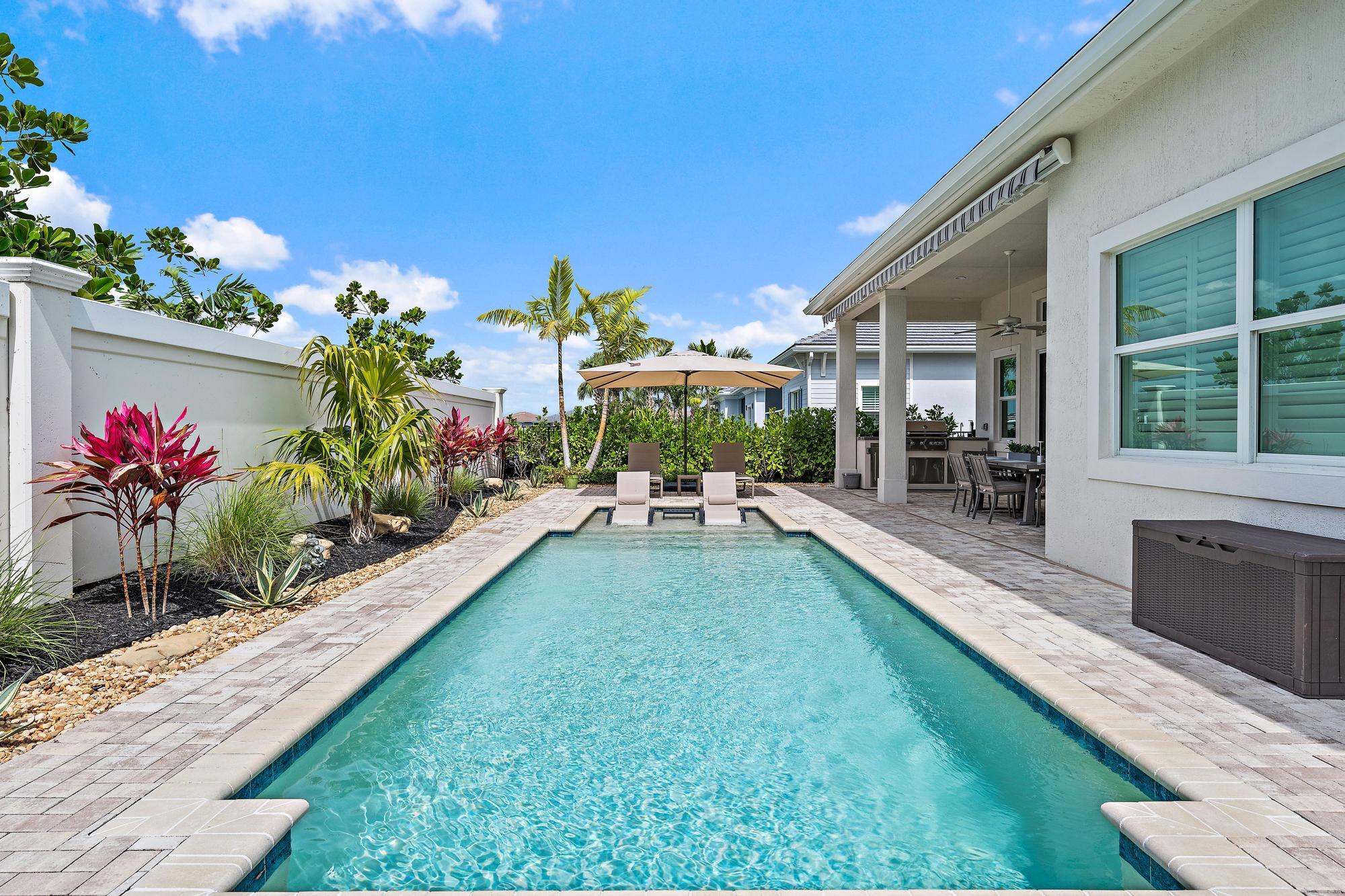 9991 Seagrass Way