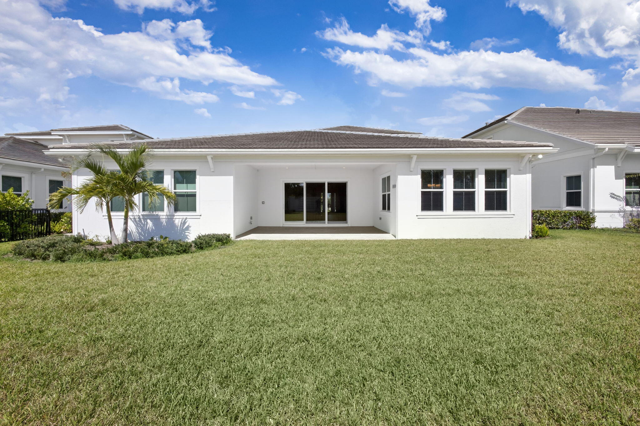 9288 Crestview Circle