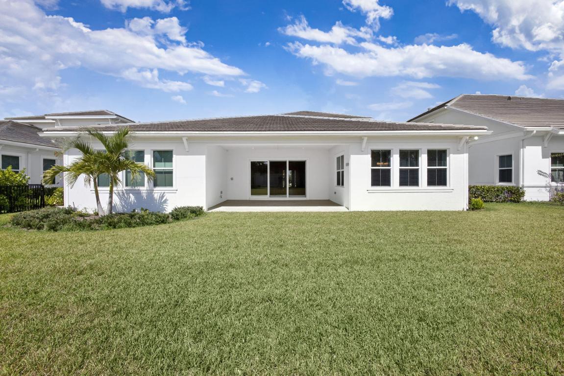 9288 Crestview Circle