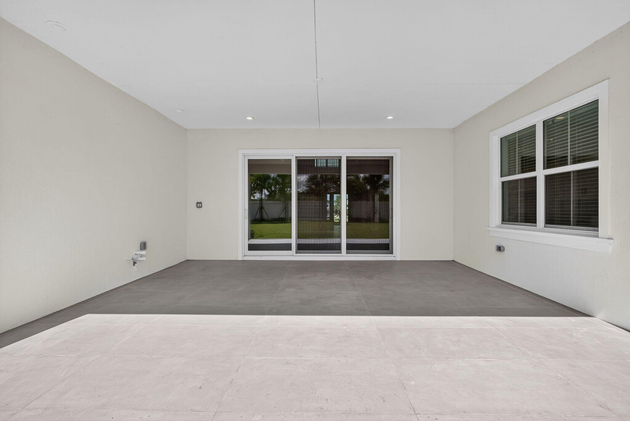 9288 Crestview Circle