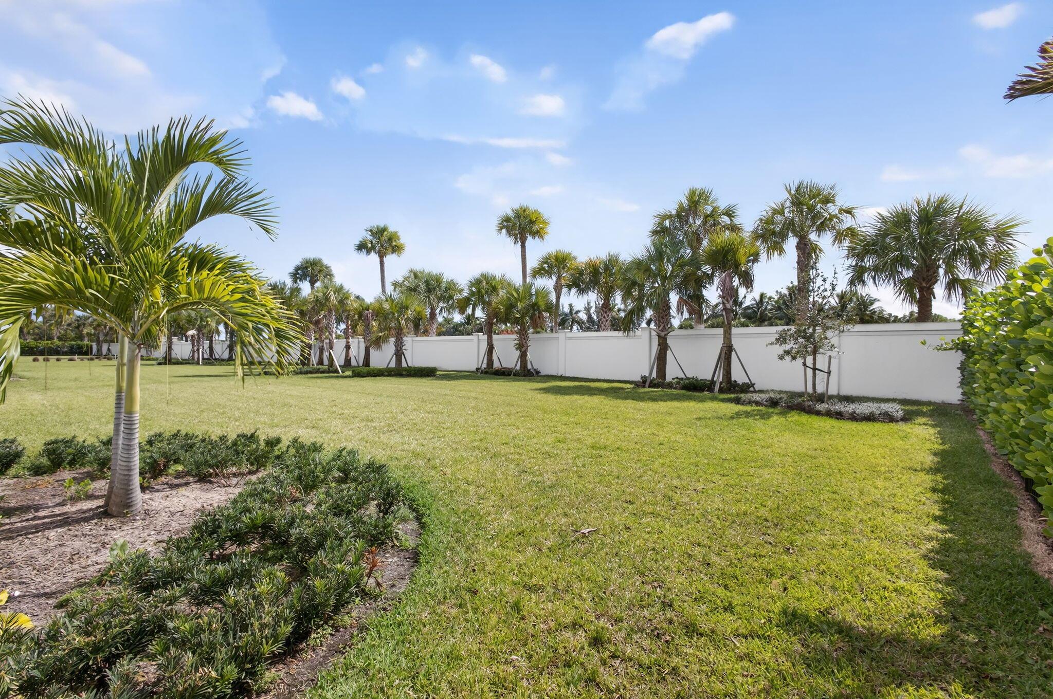 9288 Crestview Circle