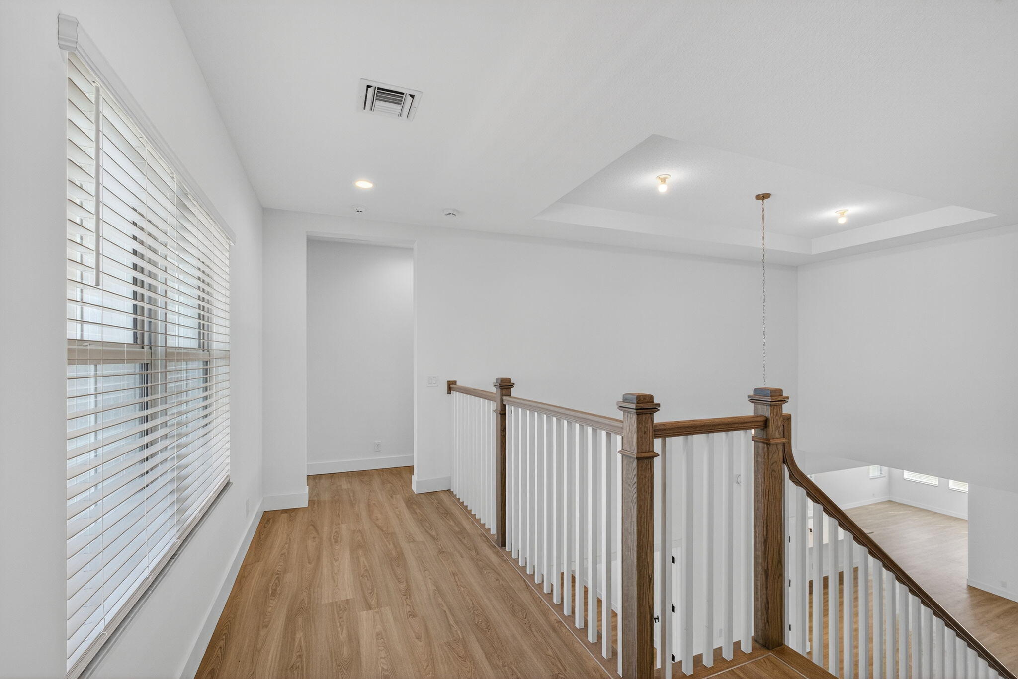 9288 Crestview Circle