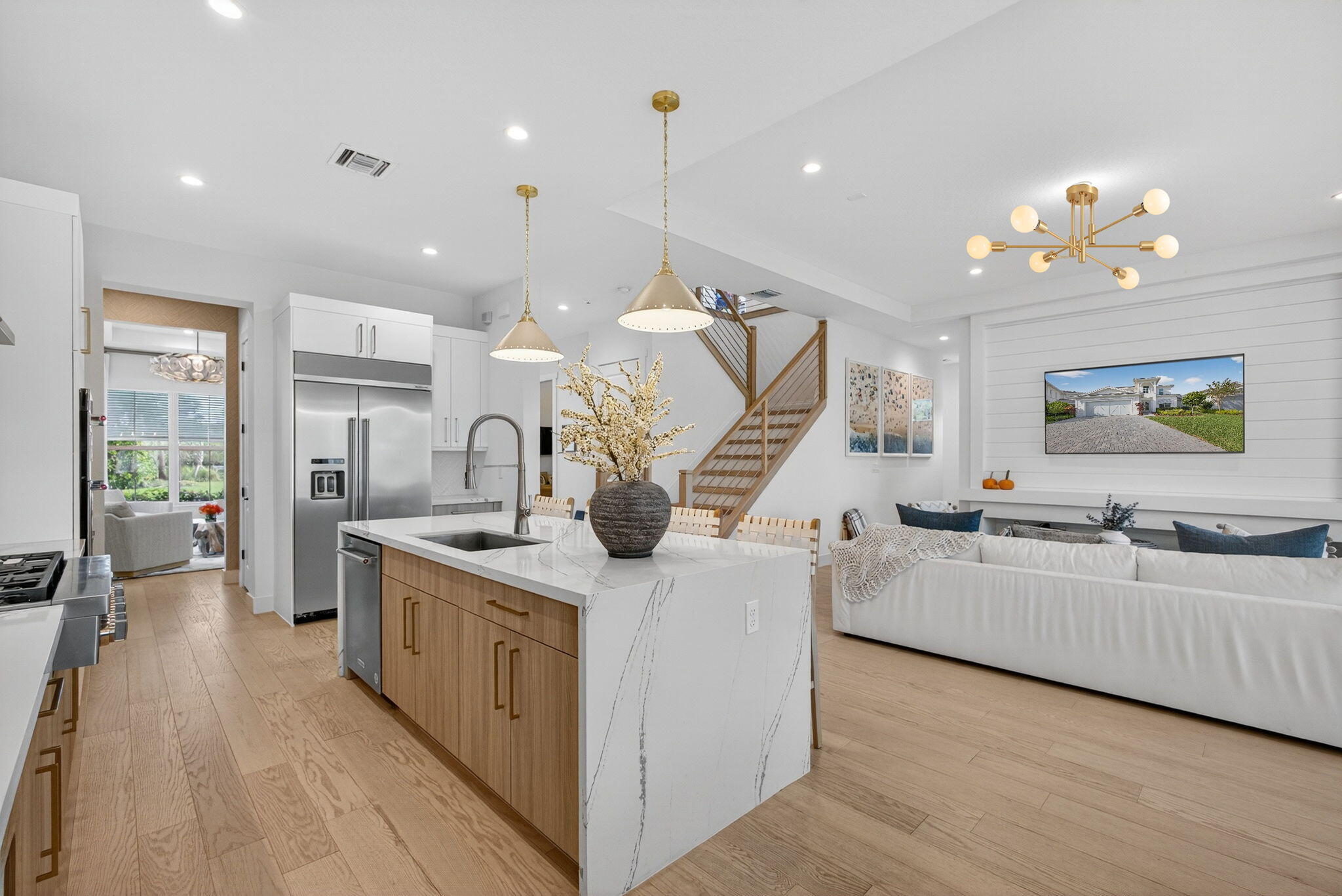 12704 Nautilus Circle