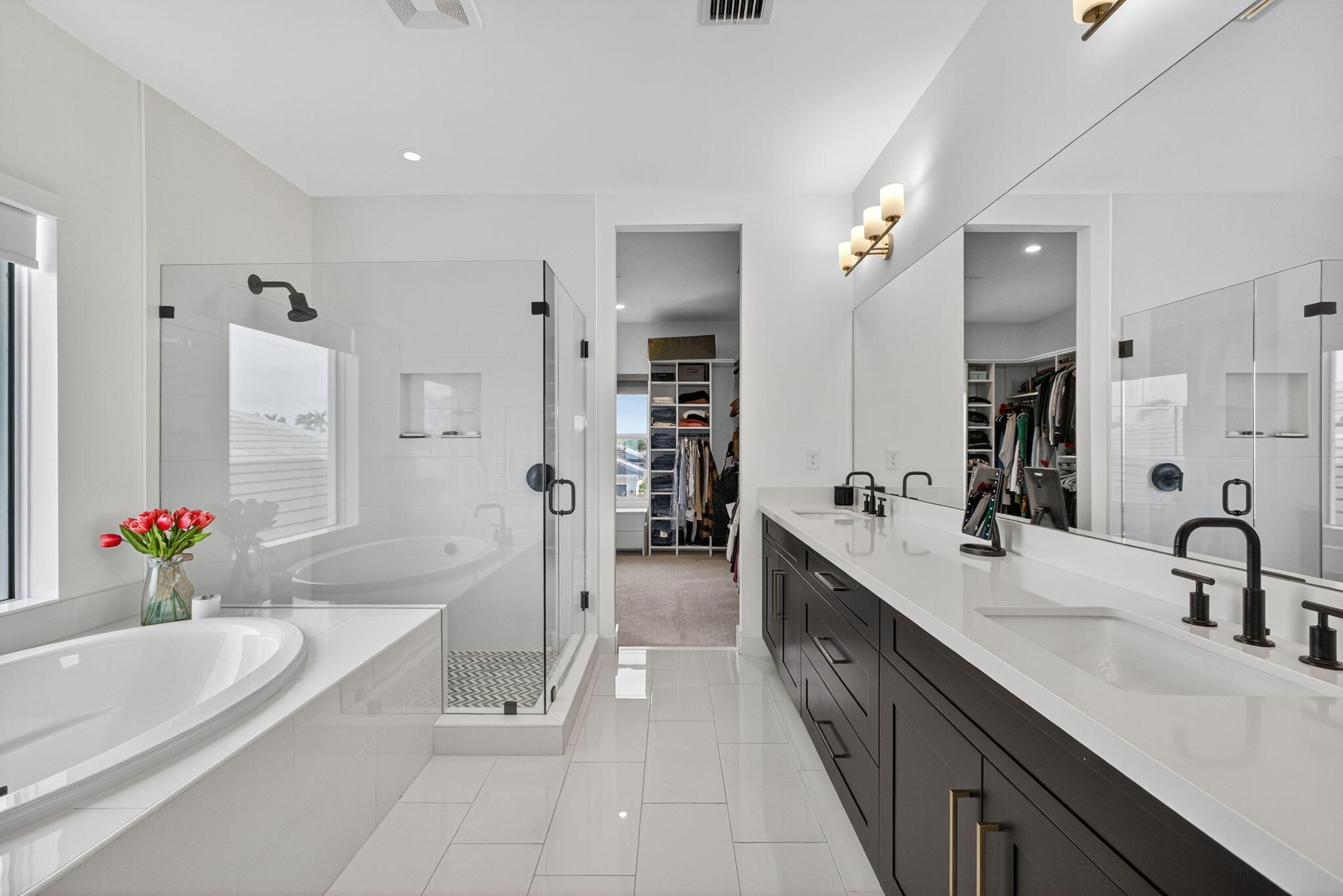 12704 Nautilus Circle