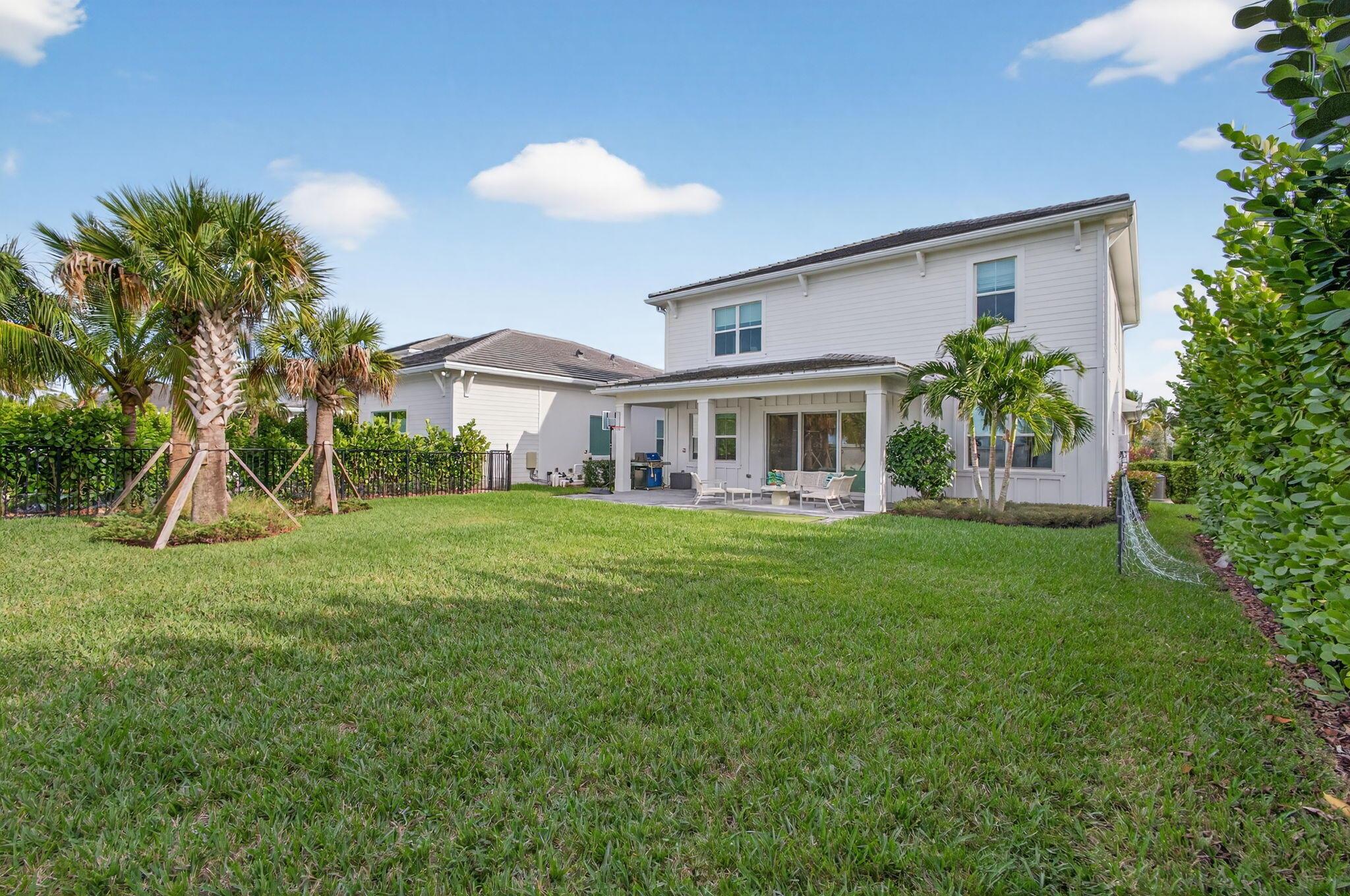 12704 Nautilus Circle