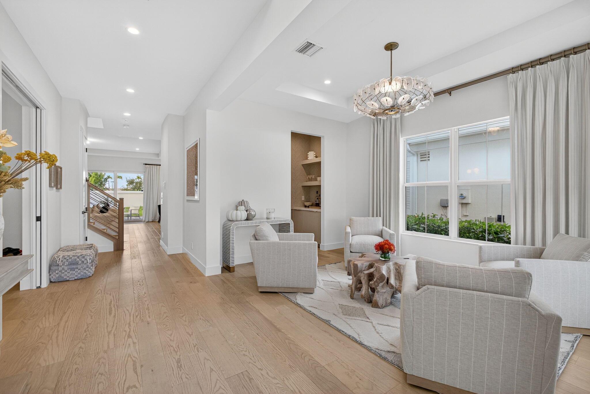 12704 Nautilus Circle