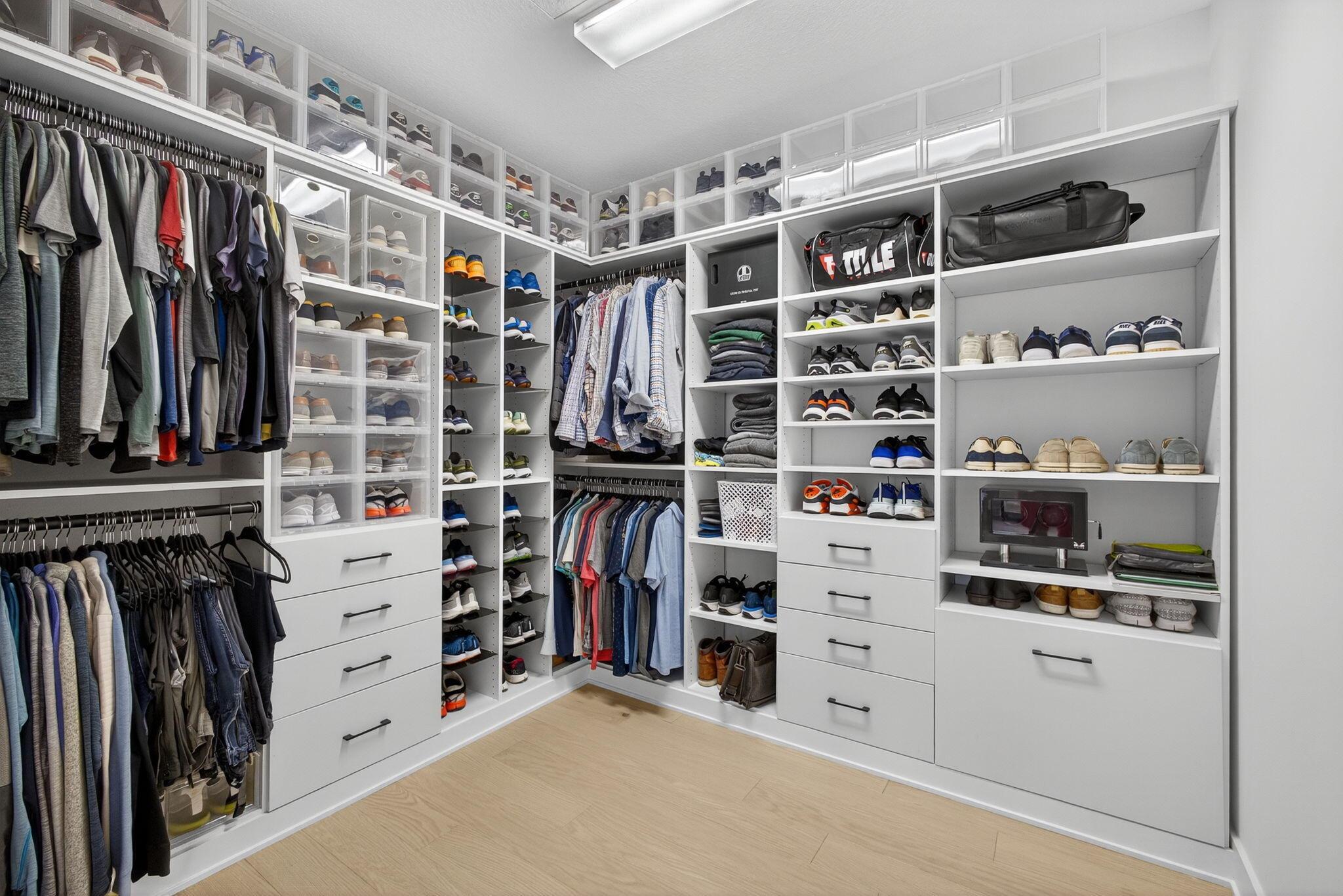 12704 Nautilus Circle