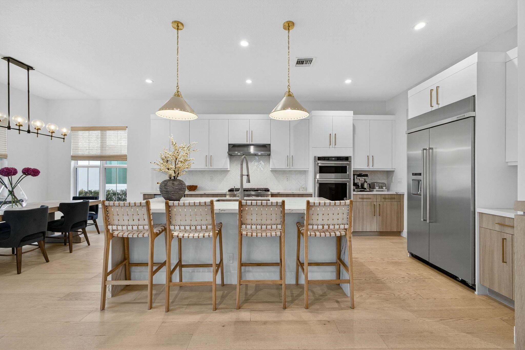 12704 Nautilus Circle