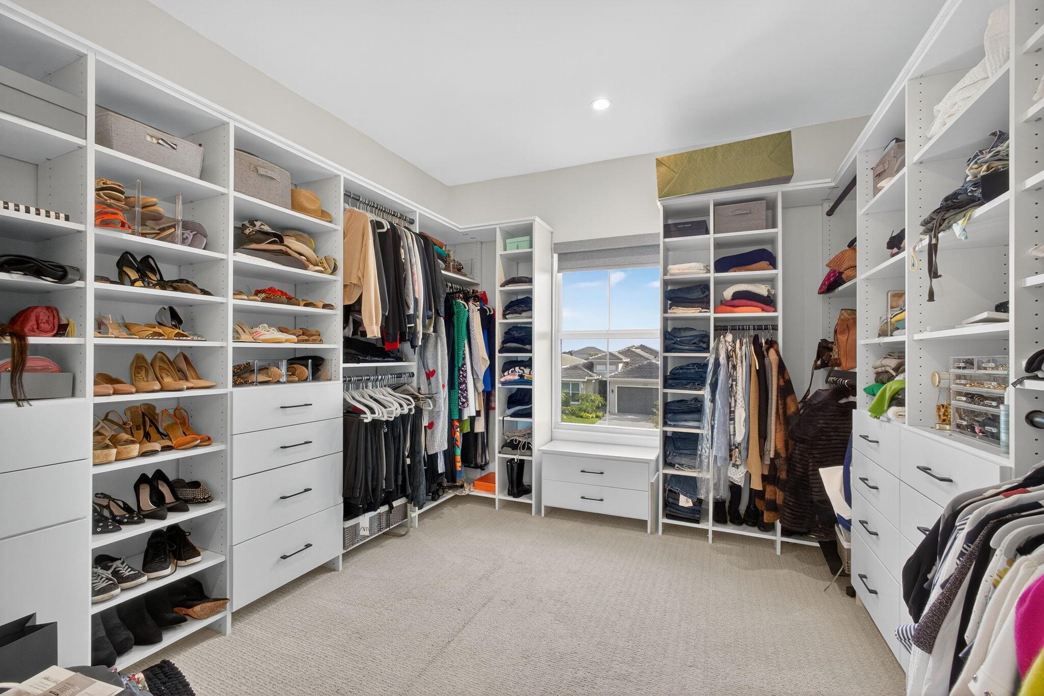 12704 Nautilus Circle