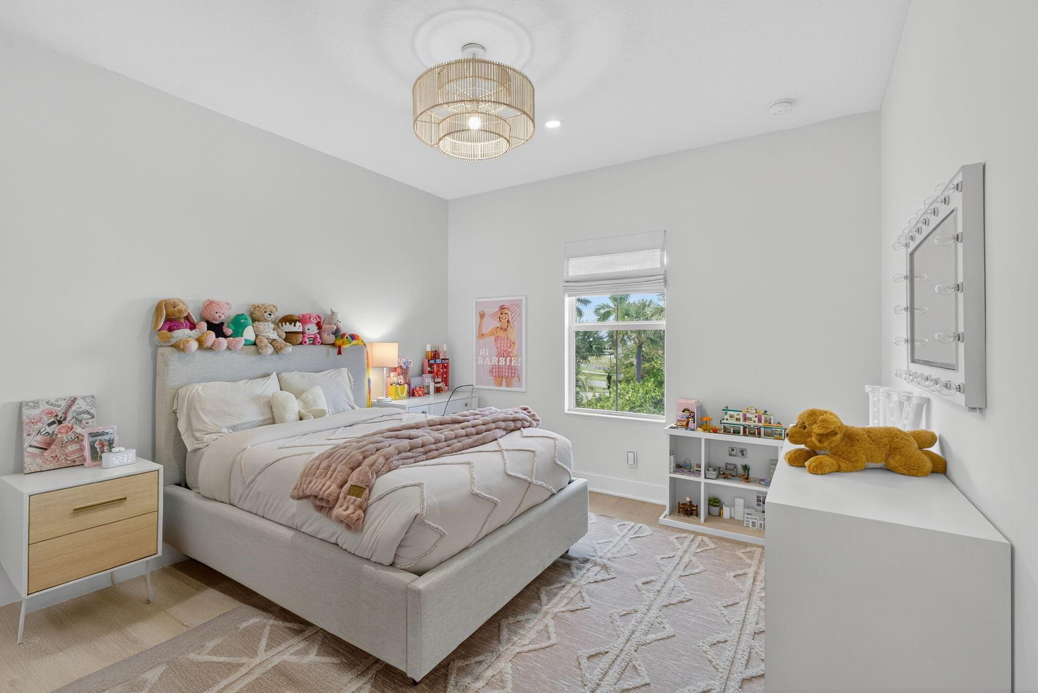 12704 Nautilus Circle