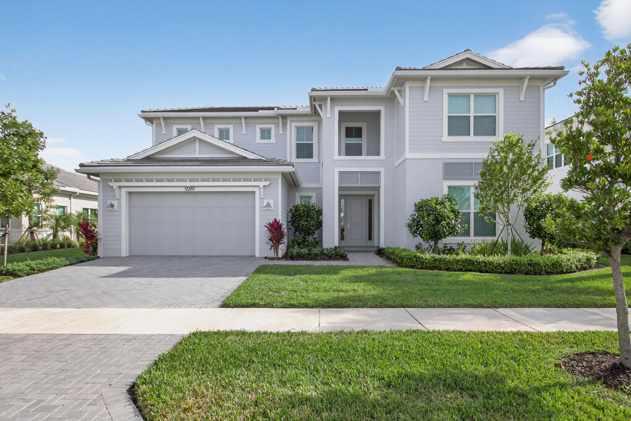 9249 Crestview Circle, Palm Beach Gardens