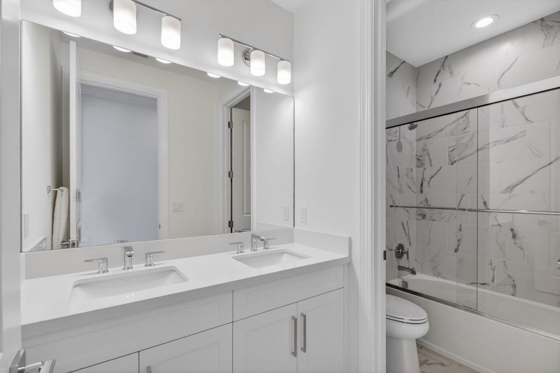 9249 Crestview Circle, Palm Beach Gardens