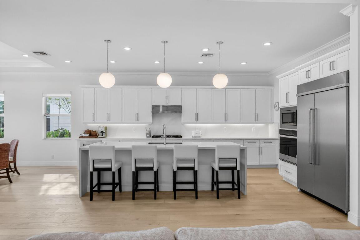 9249 Crestview Circle, Palm Beach Gardens