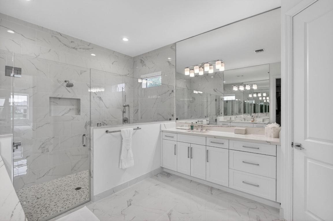 9249 Crestview Circle, Palm Beach Gardens