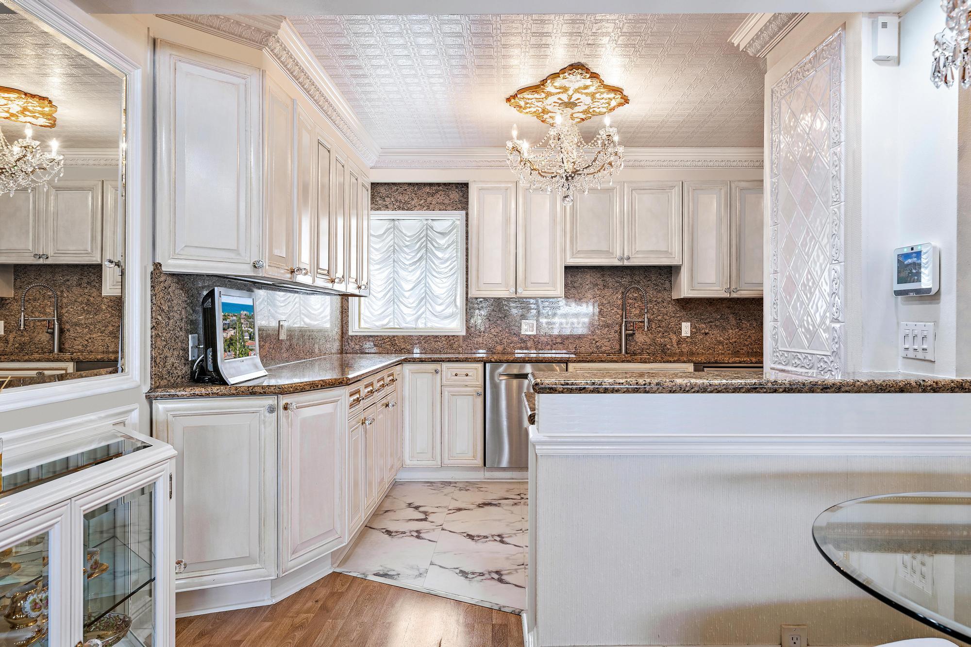 2170 Ibis Isle Road 8