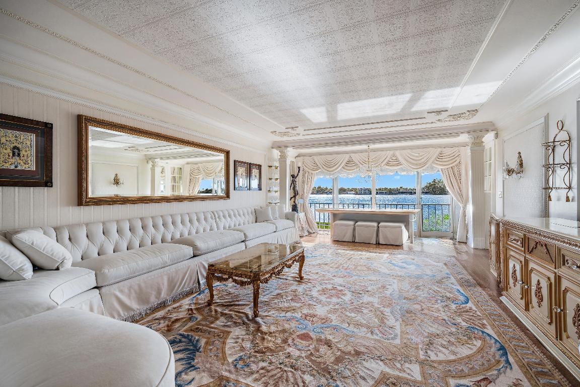 2170 Ibis Isle Road 8