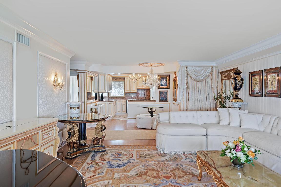 2170 Ibis Isle Road 8