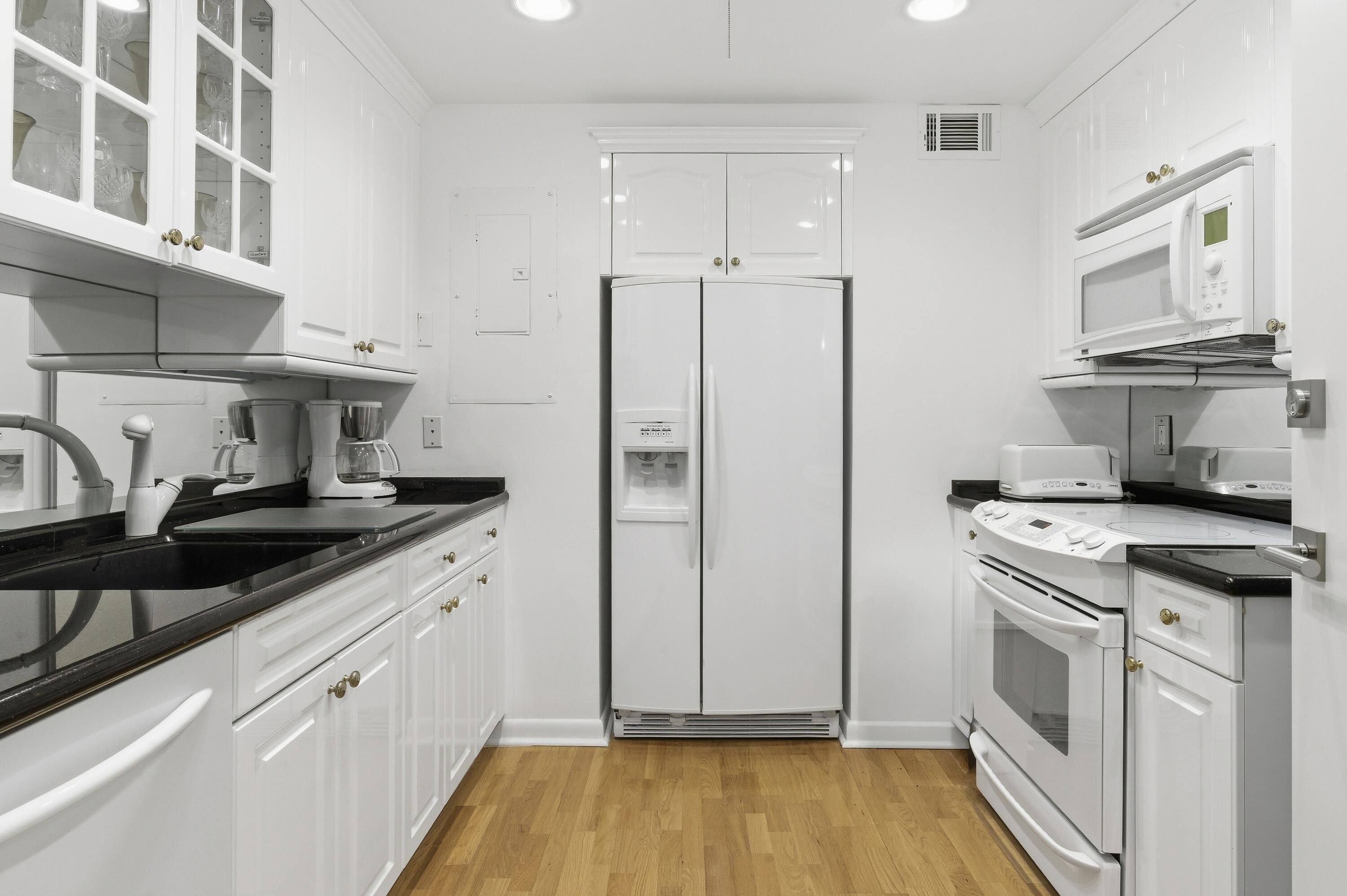 170 N Ocean Boulevard 406