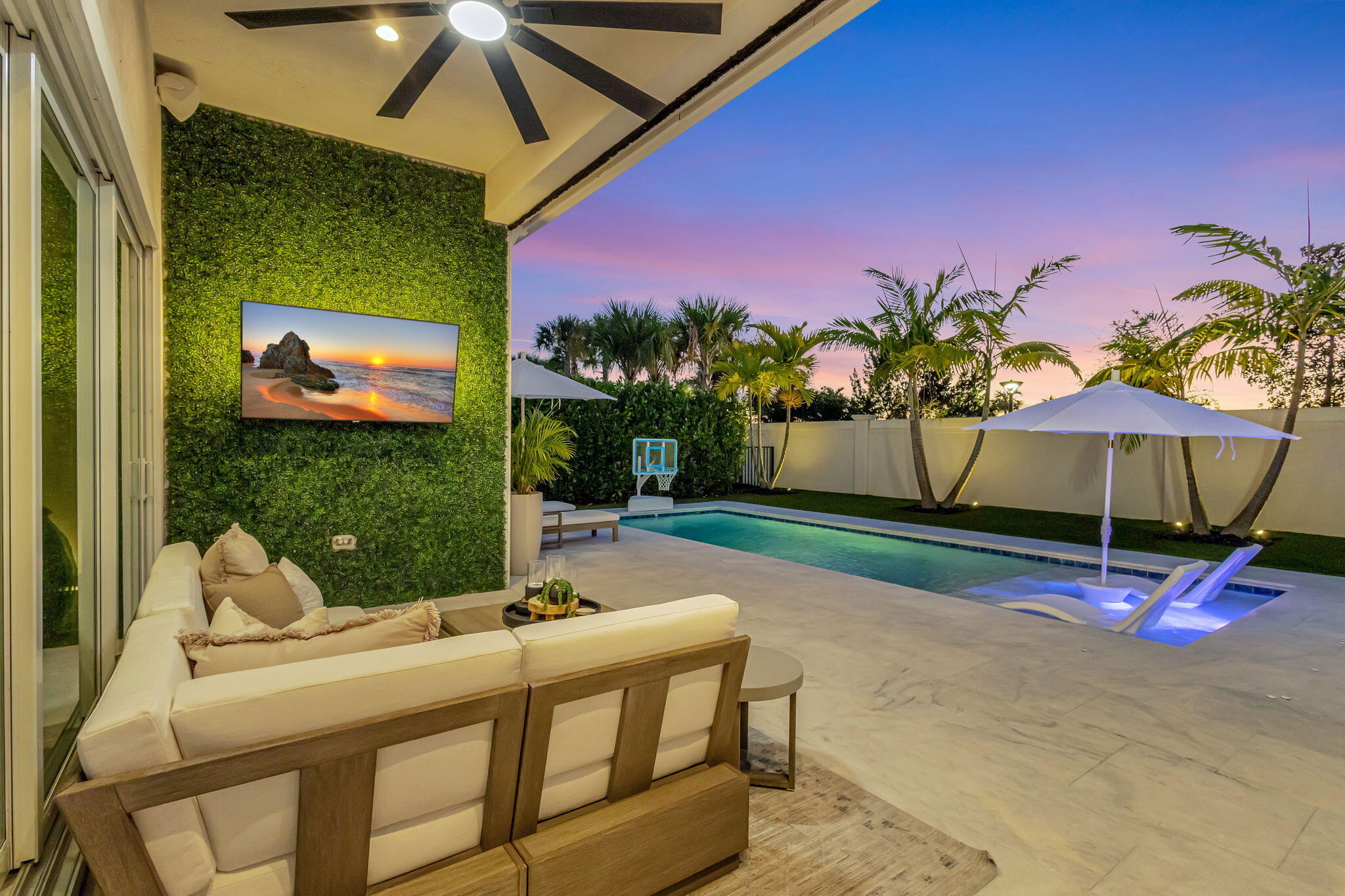 12676 Nautilus Circle