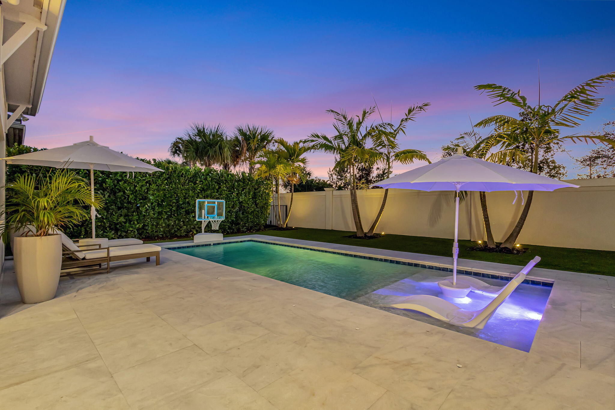 12676 Nautilus Circle