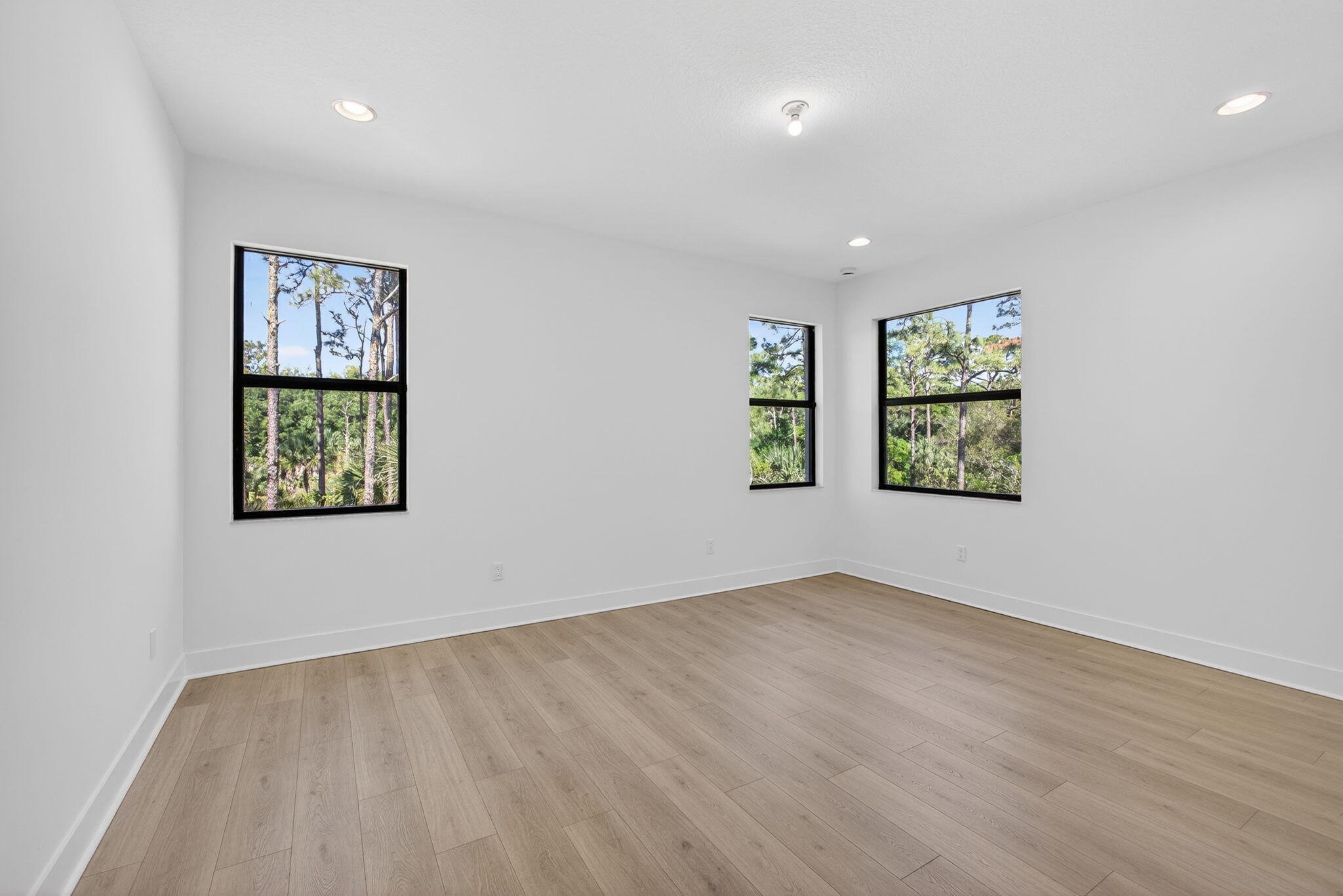 13334 Artisan Circle