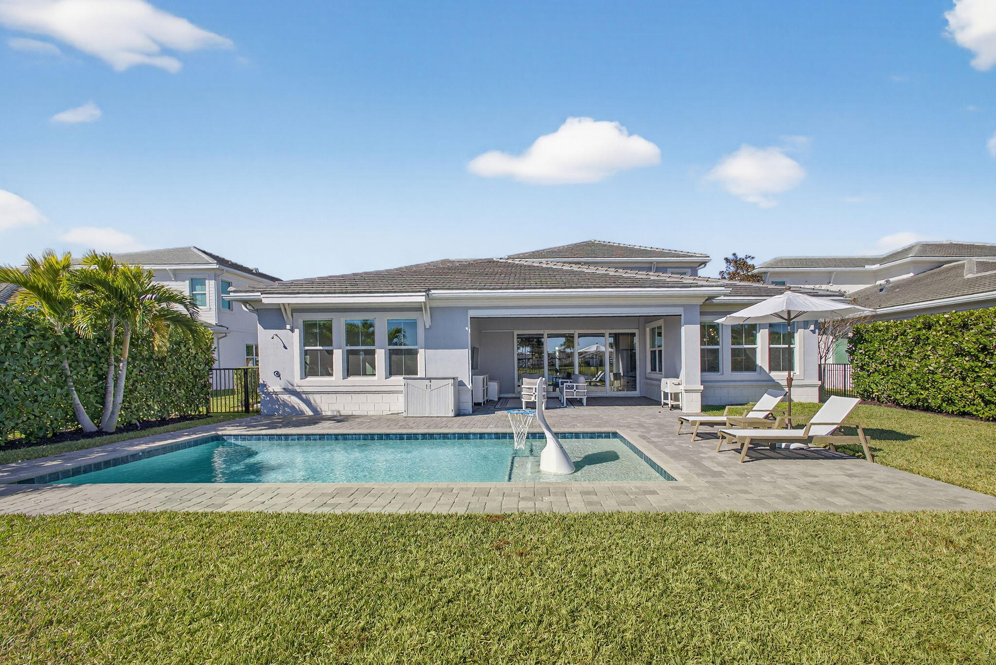 9221 Crestview Circle