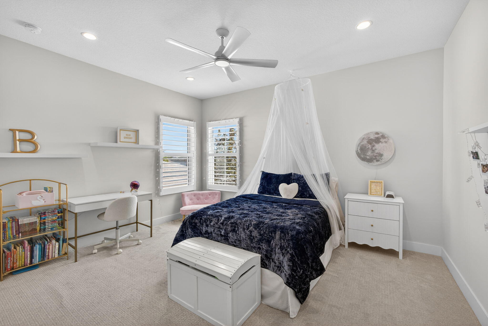 9221 Crestview Circle