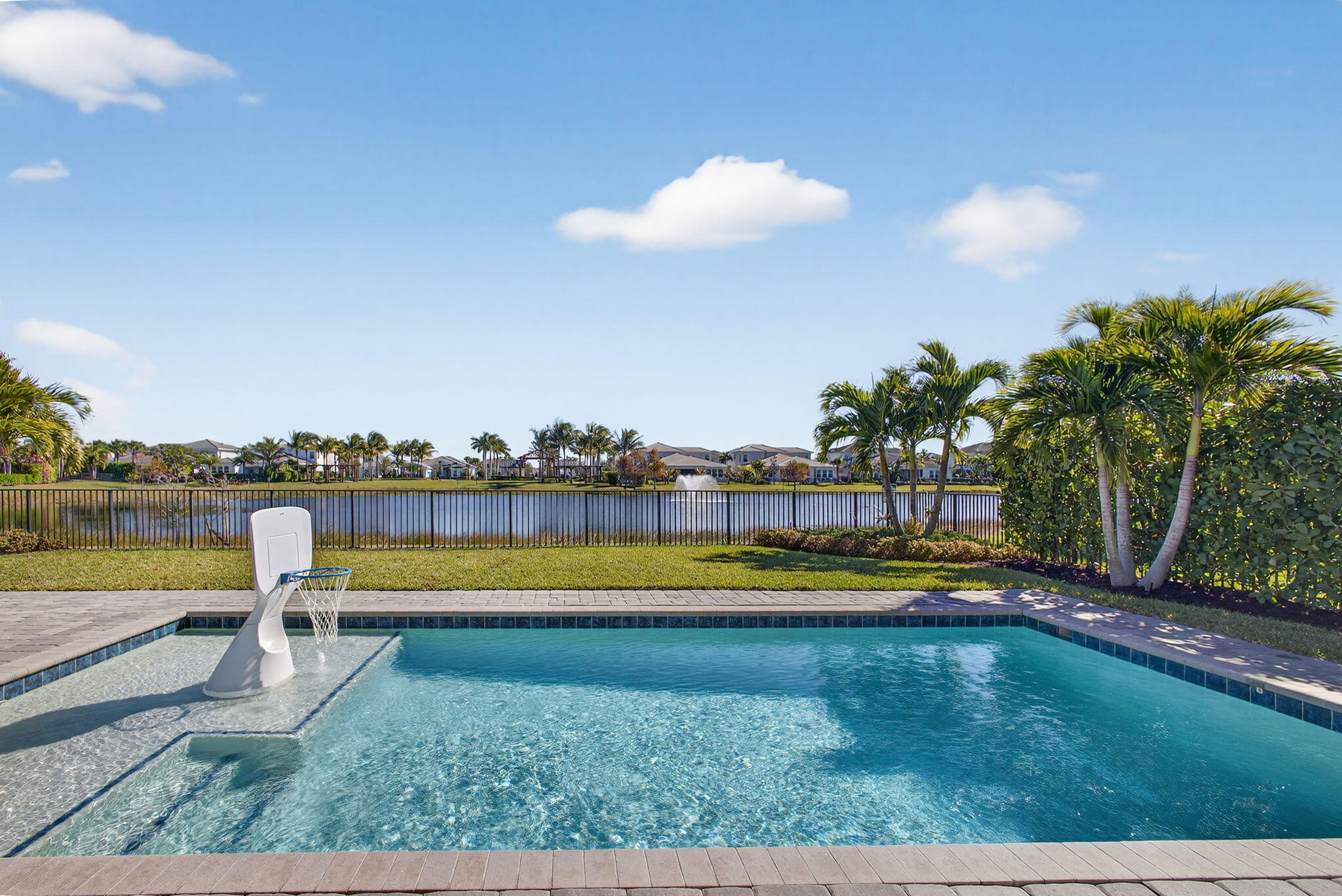 9221 Crestview Circle