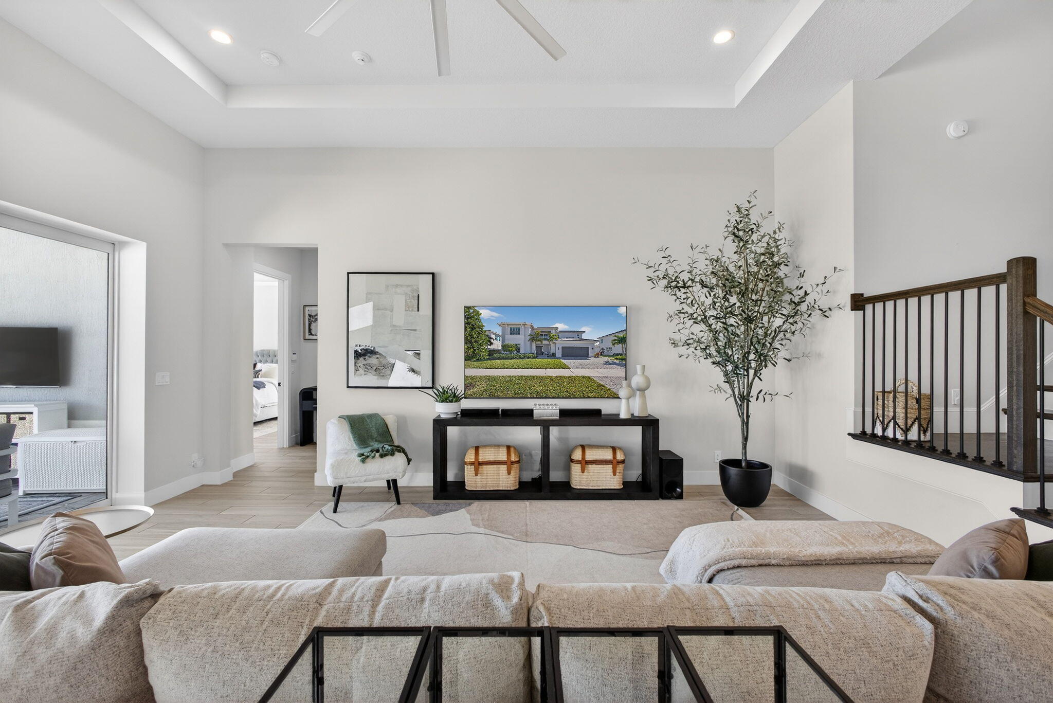 9221 Crestview Circle