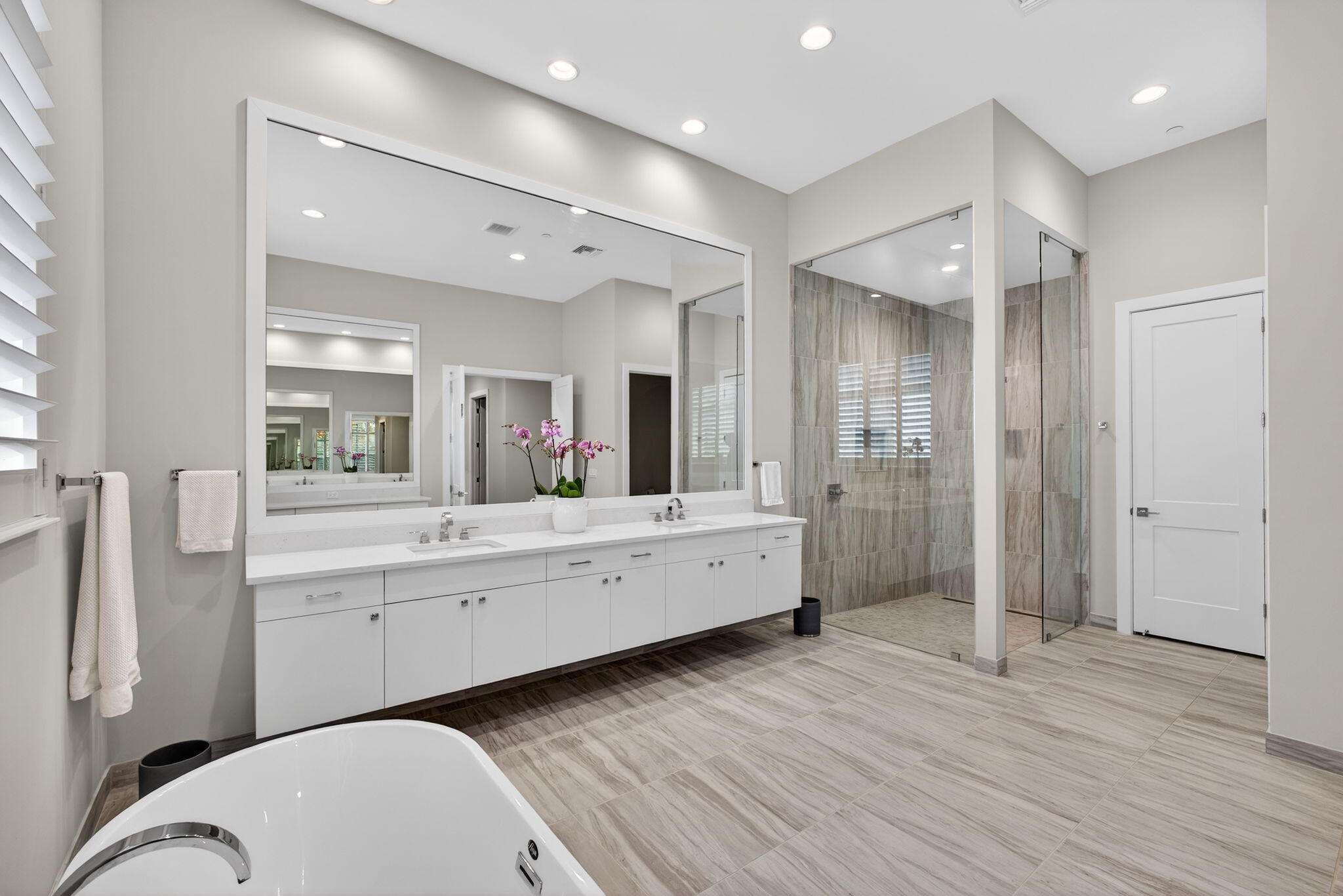 9364 Coral Isles Circle