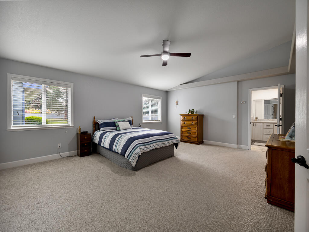 4075 Collier Lane