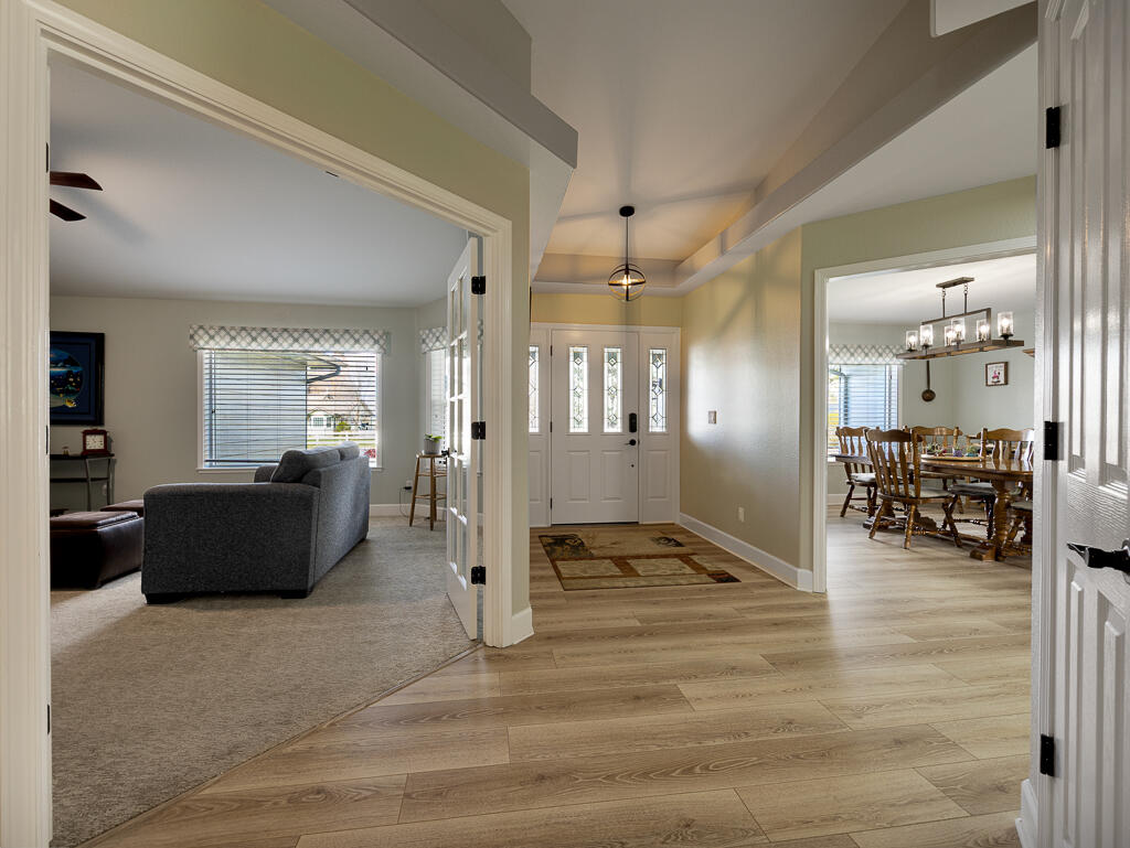 4075 Collier Lane