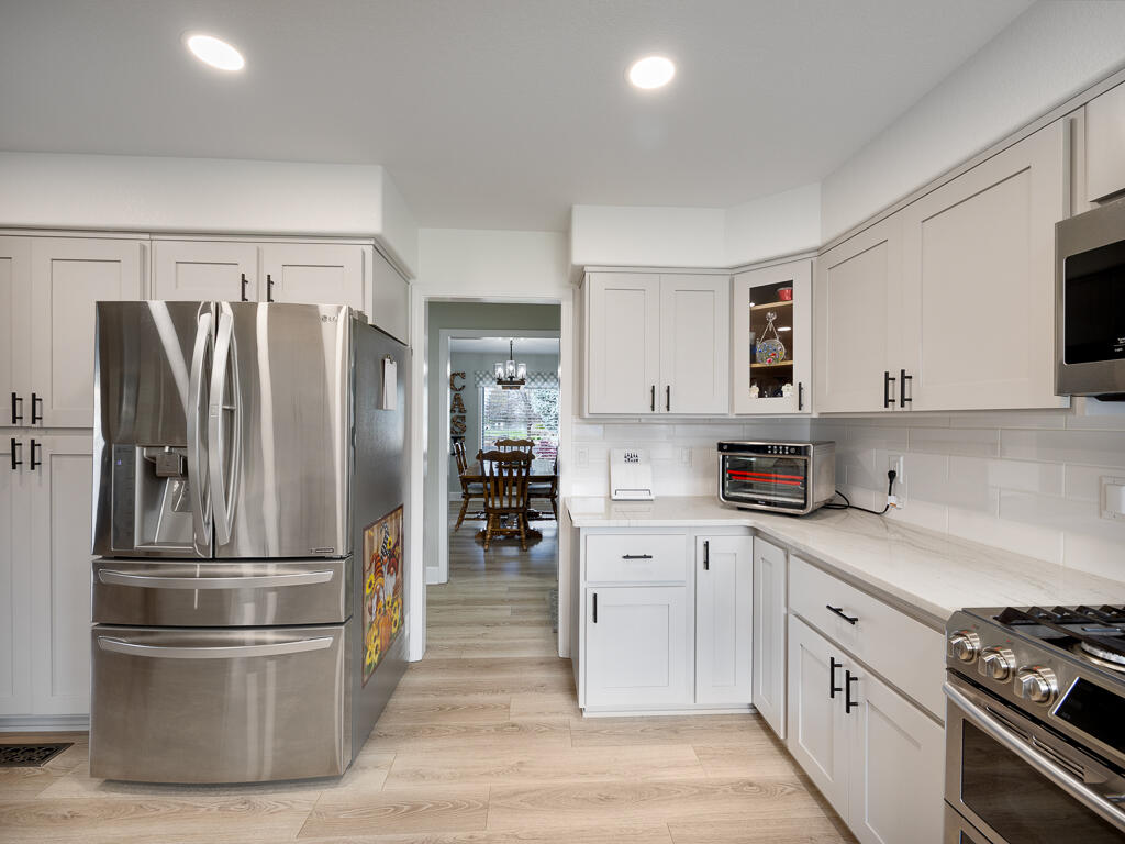 4075 Collier Lane