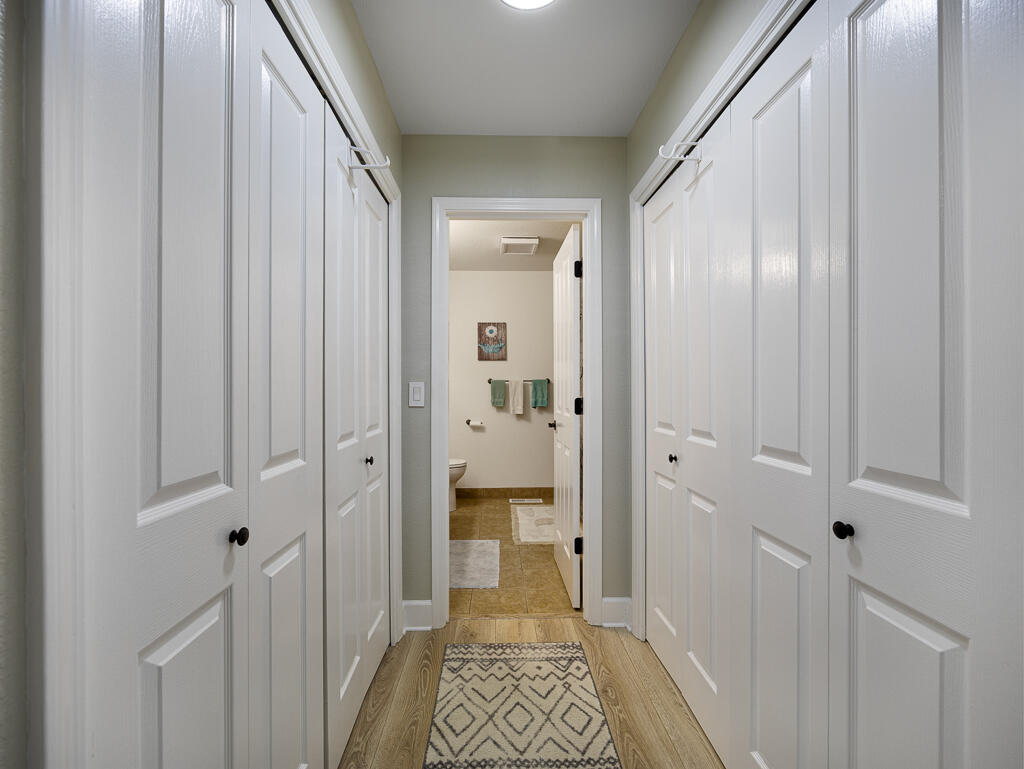 4075 Collier Lane
