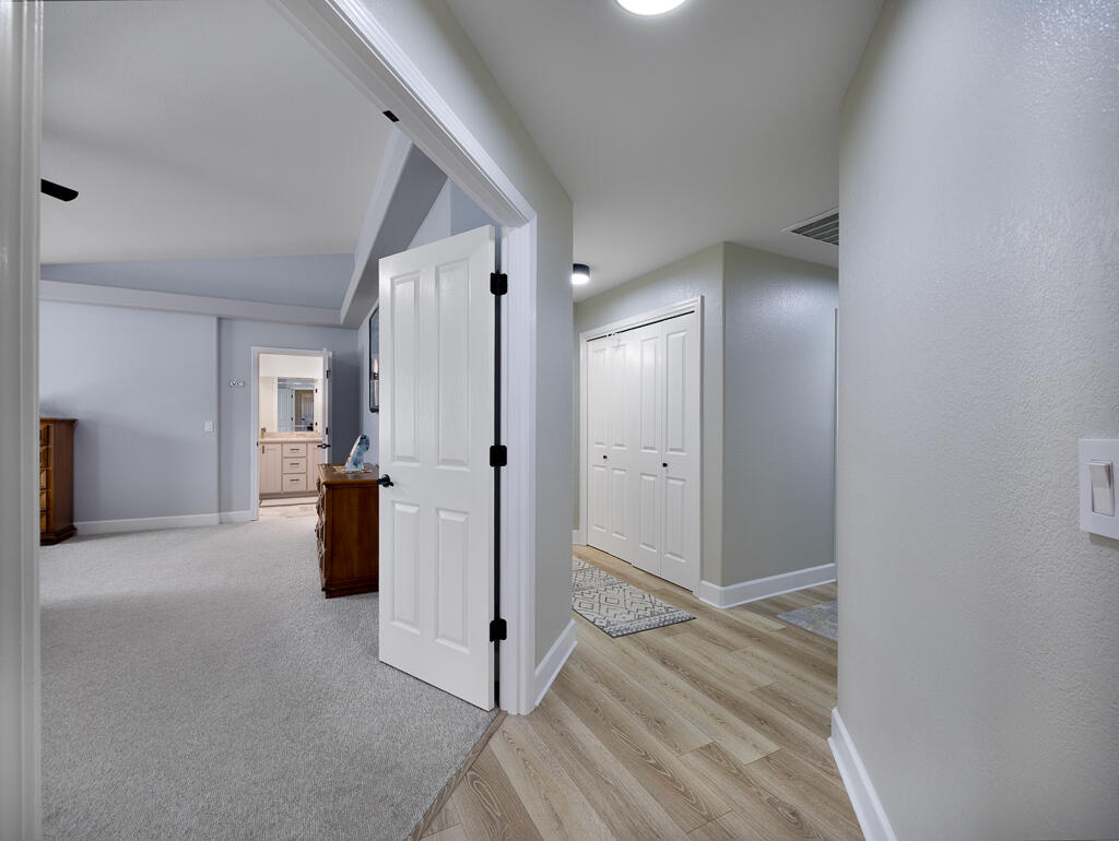 4075 Collier Lane