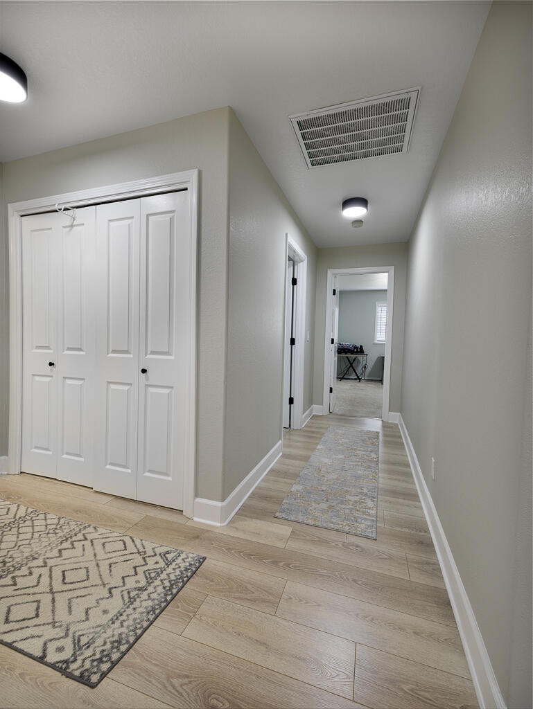 4075 Collier Lane
