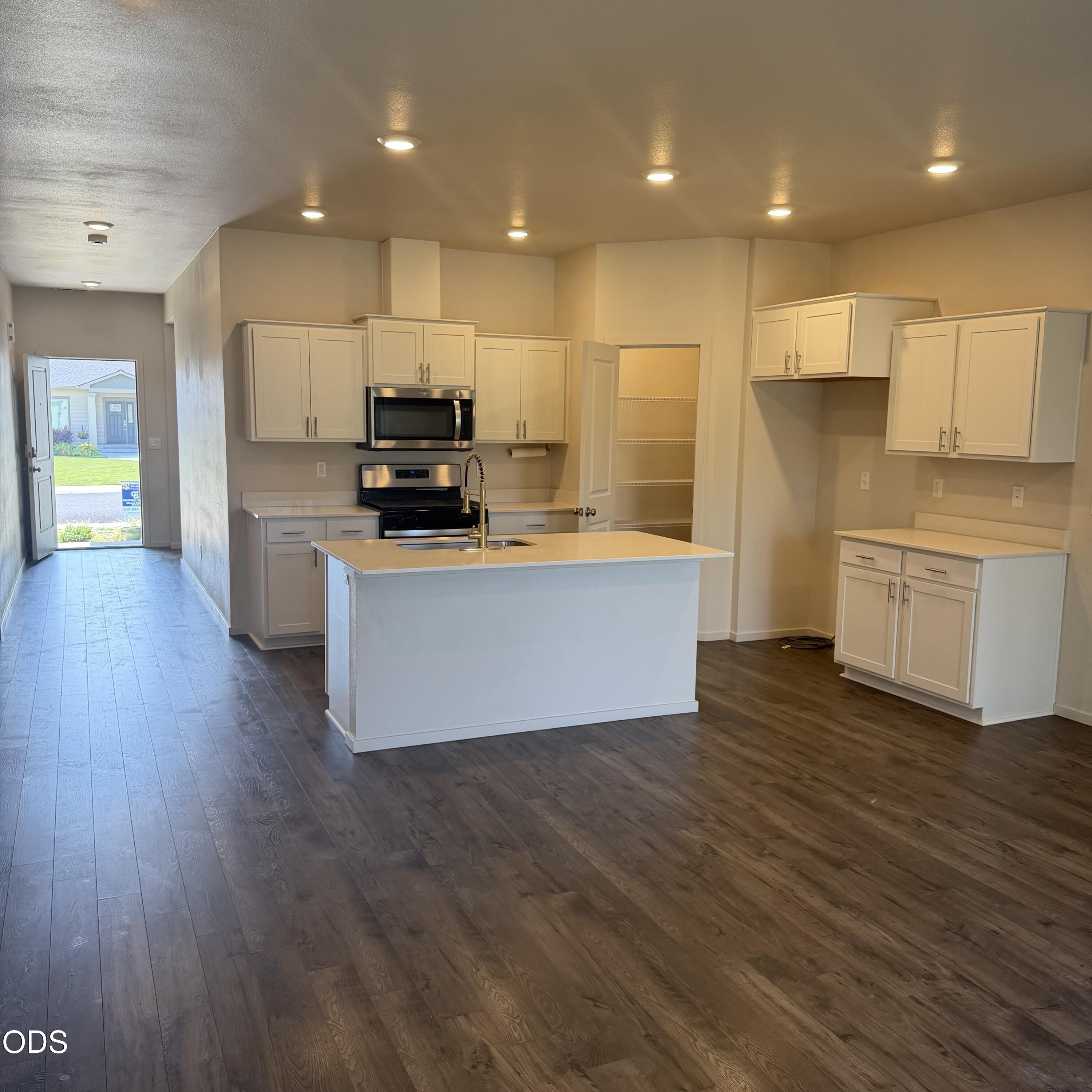 5229 Amberview Lane