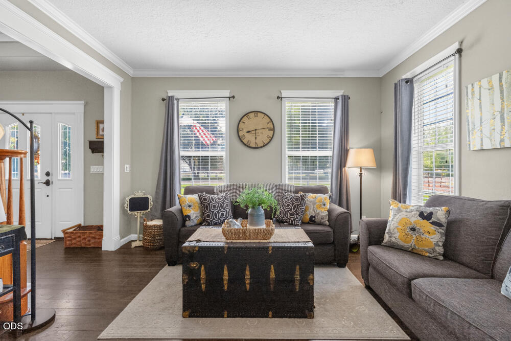 4081 Collier Lane